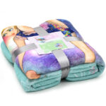 Pastorelli Fleece blanket - "Queen of the ice with clubs and ball." - Image 2